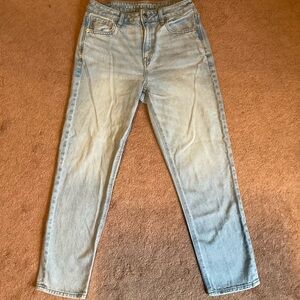 American eagle strigid mom jeans short